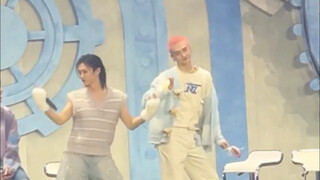 Hyunjin Felix Kissing You Challenge