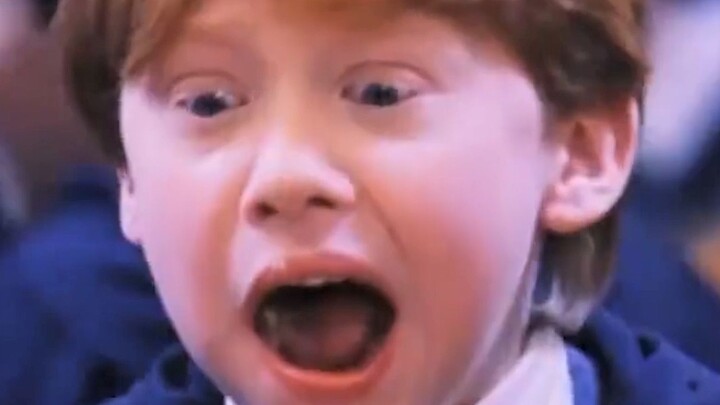 Ron: Hermione, run! Harry's all grown up now~