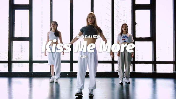 Nhảy Jazz Cơ Bản Với Bài Hát Mùa Hè Ngọt Ngào "Kiss  Me More"