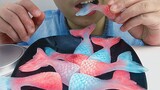 [Ẩm thực][ASMR]Ăn Đuôi cá đông lạnh đầy màu sắc