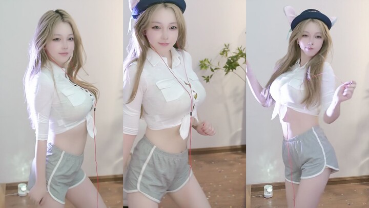 Lưu Phi Nhi học múa Kukai, thế nào? Nhìn có đẹp không?