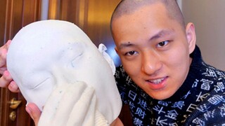 为了把我的头做成石像我剃成了光头！不停的实验才能成功！