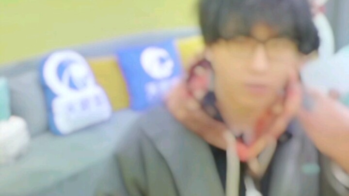 【กู่เจียงซาน】เสียงดีดนิ้วนี้ฉันดูได้เป็นร้อยรอบเลย