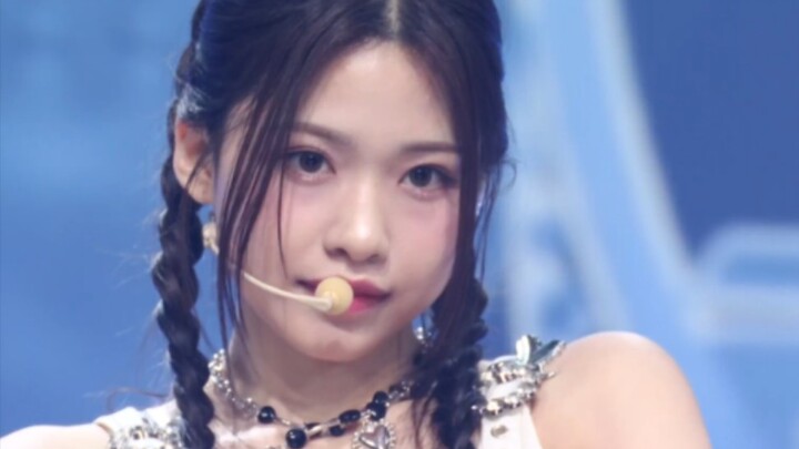 New girl group RESCENE’s debut song “UhUh” – Debut stage on March 29, 2024