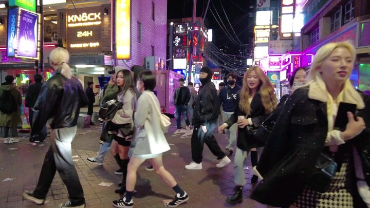 مع حلّ الليل، حان الوقت يا إخوتي للخروج والتجوّل قليلًا!