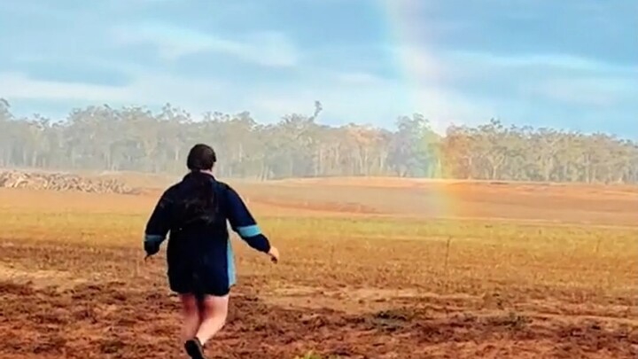 How are rainbows formed?
