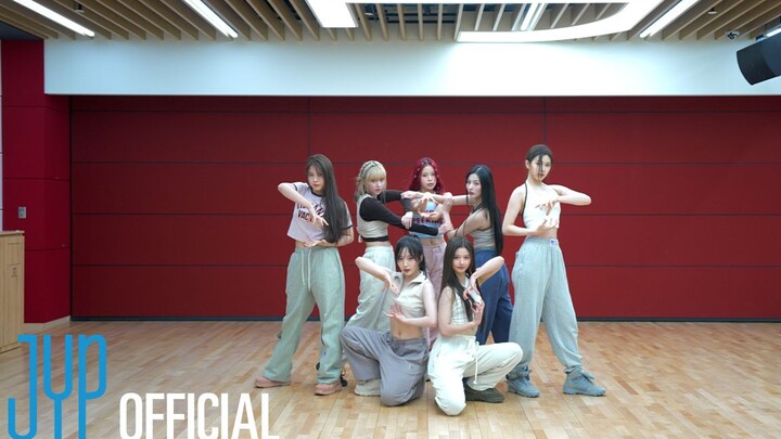 【NMIXX】Ruang latihan tari "DICE".