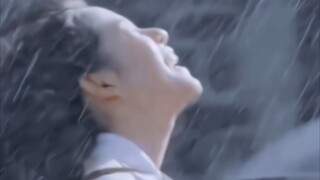 Saat aku masih kecil, aku pikir seperti ini saat aku berlari di tengah hujan... [Son Ye-jin/ Jika Ci