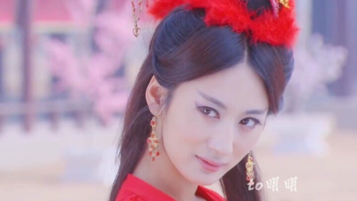 导演：你稍微克制点演啊，这角色没你演的这么妖媚！