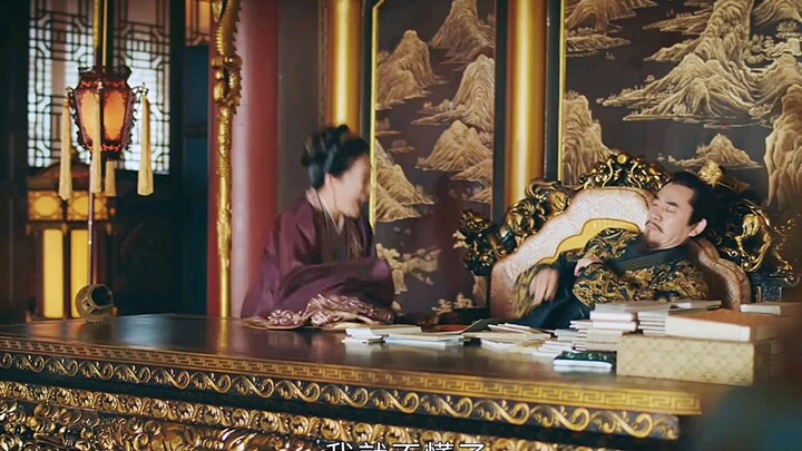 Sau khi Mã Hoàng hậu qua đời, Trọng Bát bỗng chốc bạc trắng mái đầu; từ đó, bảo kiếm chẳng còn vỏ, t