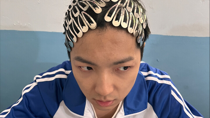 The tragedy of the exposed forehead