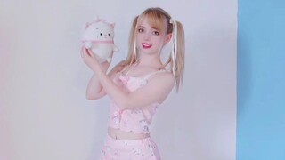 สาวอังกฤษสุดน่ารักกลับมาอีกแล้ว คราวนี้มาในชุดนอนสุดน่ารัก