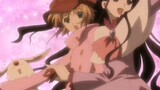 Dù ở thế giới nào, Tomoyo cũng sẽ luôn may quần áo cho Sakura.