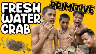 Amazing Twins: Primitive Life Catch and Cook Fresh Water Crabs | Survival Skills Episode 2