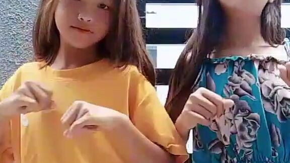 tiktok with my friend