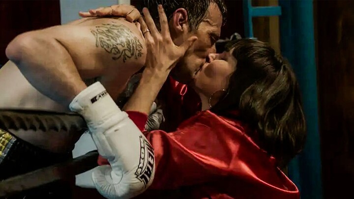 A fighter who keeps losing fights decides to become a sparring partner just to buy his daughter a pi