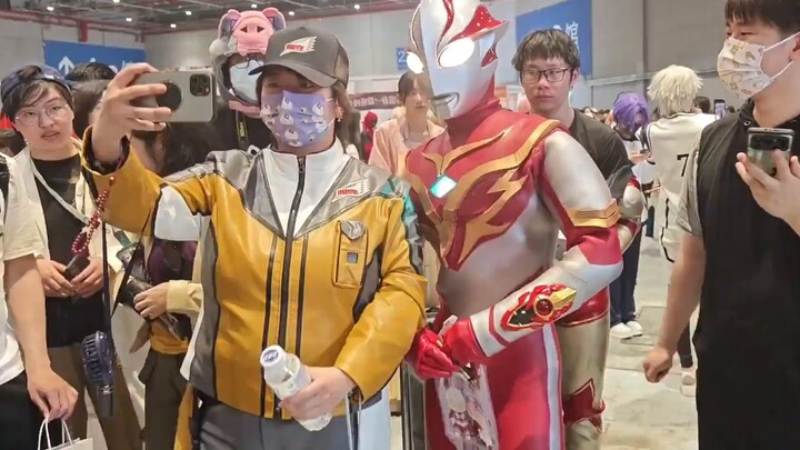 cp29 When cats meet guys members