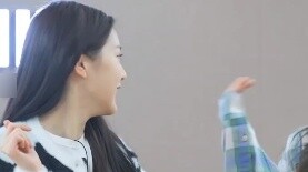 คงไม่มีใครสังเกตเห็นว่าเรากำลังเต้นพาโนรามาใช่ไหม?