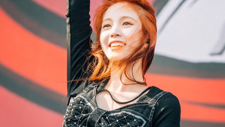 符雅凝抖音翻跳舞蹈合集 进来点击美女跳舞 这么有实力 确定不pick吗