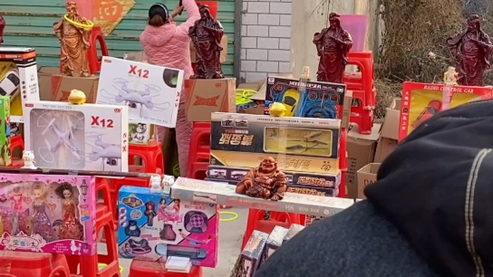 才套一家，旁边的老板就不让套了