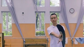 Tóc không đỏ như hoa táo dại - Múa quạt·Mou Yuandi