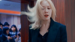 Tôi vừa nhận ra tất cả đều do cùng một người đóng! Cô ấy vừa là cô nàng điên khùng, vừa là chú thỏ t