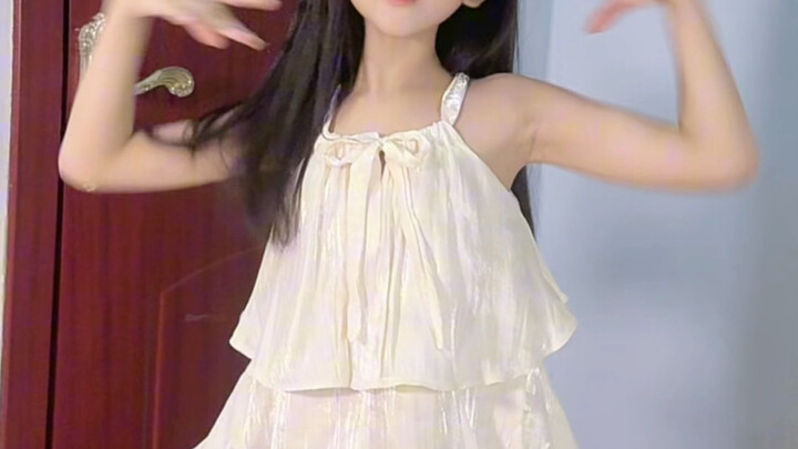 【شياو يانغ يانغ تسي】الفيديو قيد التحميل، سارع للاطلاع على المفاجأة!