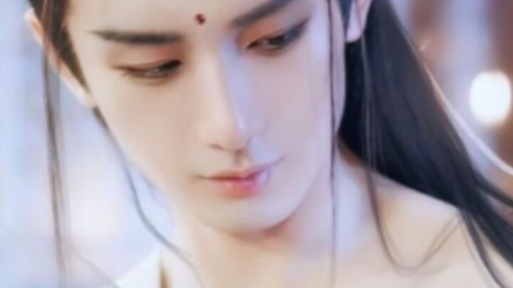 Điệp Hoa ngoại truyện: Vừa bị đè ra “xào xáo” vừa nức nở gọi nghĩa phụ – Trẫm cùng tướng quân cởi ch