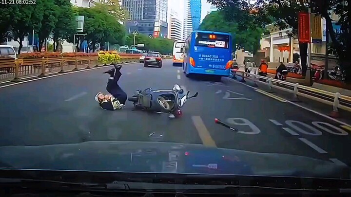 أرض باشان وتشو شوي القارسة البرودة، يا أخي الأصغر، ما هي قدراتك حقًا؟