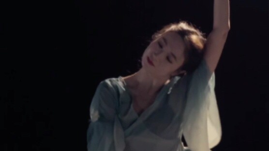 I really love this song by Zhou Shen which is not well known to everyone