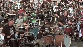 [Flash Mob] Live Rock Terbesar Memainkan "New Divide" - Linkin Park