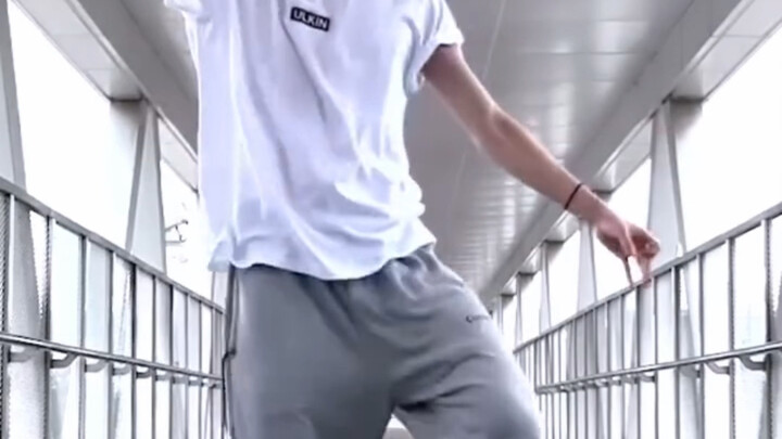 【Jay Jay】Jangan lepaskan Jay Jay yang menari ini