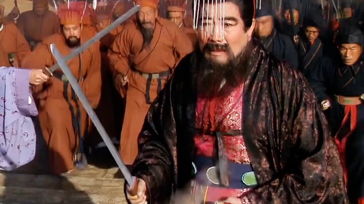 My son, Fengxian, why have you come to this? Dong Zhuo had forgotten: Lü Bu was always stabbing his 