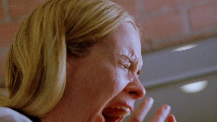 In the witch clan, they stir up internal strife—but instead of fighting with magic, they sling aroun