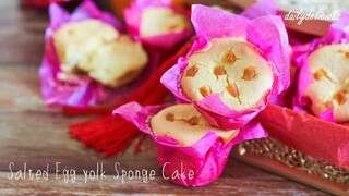 Salted egg yolk sponge