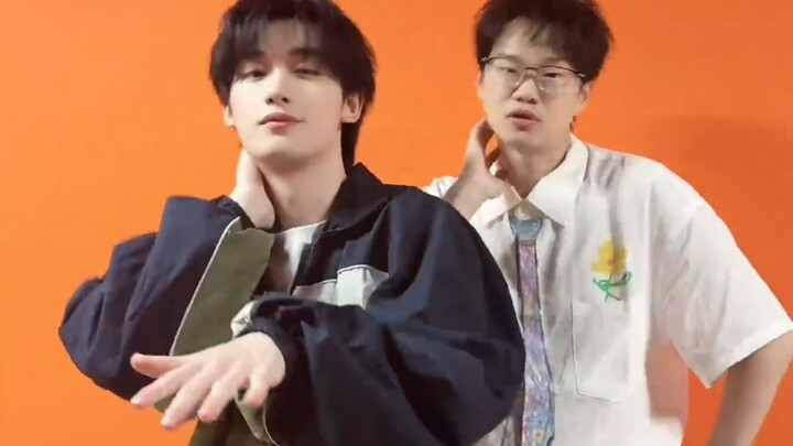 Li Fei roasted Times Youth League’s “Ci”! Brother Ding even joined Li Fei in roasting with “I’m Li F
