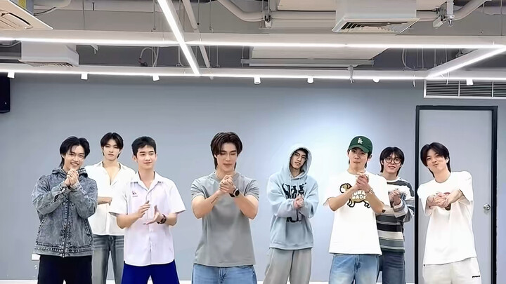 All-In Challenge | In This Video, 2003’s Chen Puming Is Actually the Oldest!