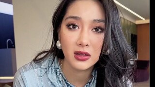 คุณไม่มีความสุขเมื่อฉันบอกความจริงกับคุณ