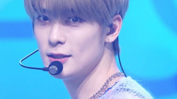 NCT subunit Doyoung & Jaehyun's Perfume stage performance on 230505