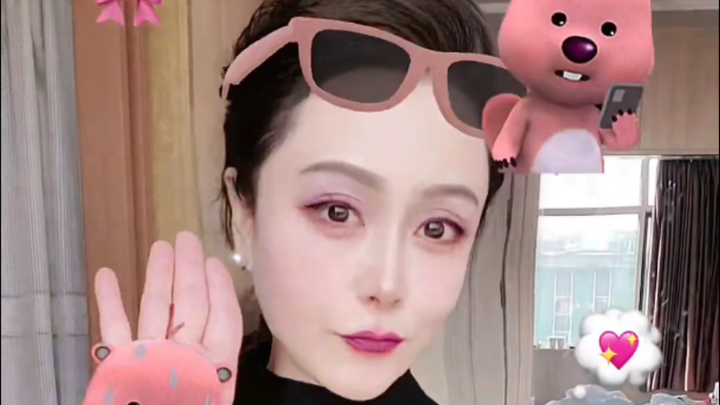 رقصة الأستاذة تشنغ تشونهوا من مسلسل "أسرة يونغتشنغ"، أوه لا!