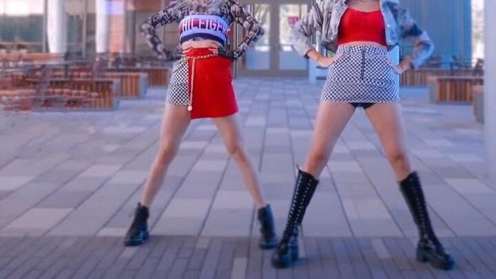 [Tongyao] Two Lisa appeared on the same stage! Lalisa danced 6 sets of costumes throughout the song 