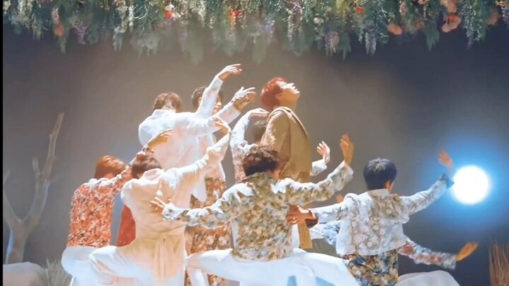 【SEVENTEEN】Khi tôi nói biên đạo múa là nghệ thuật, tôi đang nói về điều gì…