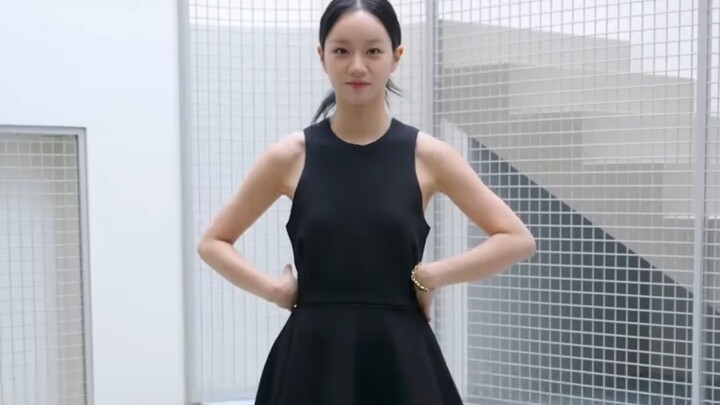 อีฮเยริ｜อูนิเต้นเก่งมากจริงๆ! เห็นไหมว่าเธอซ้อมหนักแค่ไหนเบื้องหลัง~ เยี่ยมไปเลย~ สมควรได้รับจริงๆ~