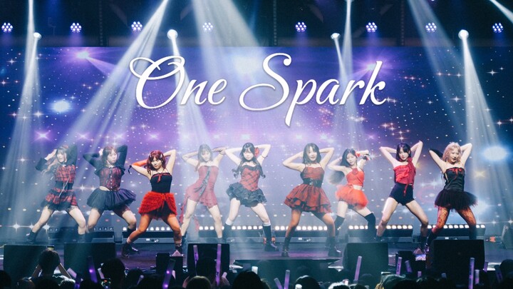 我宣布这是最适合毕业季表演的女团舞！！TWICE-One Spark舞蹈翻跳kpopfm公演｜这是我们的流金岁月