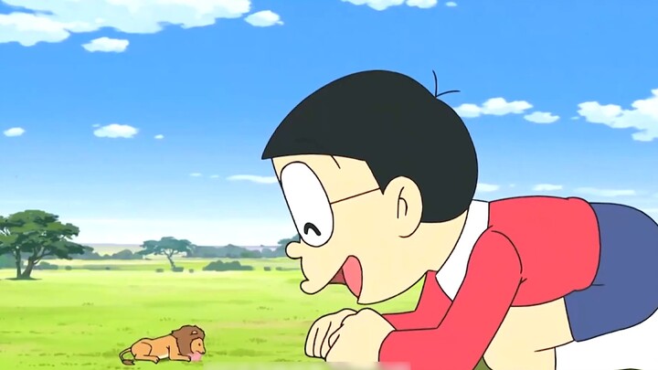 Doraemon: Nobita caught a lion as a pet and scared Xiaofu’s dog into a stupid dog