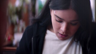 鹰眼终于穿上自己的服装了