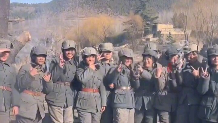 Sinh viên đại học vào đoàn phim ở vùng núi Nghi Mông làm diễn viên quần chúng: Vui, có cơm ăn lại cò