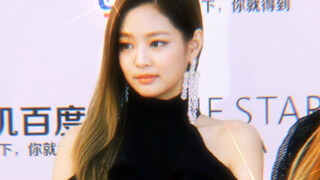 【JENNIE|机场混剪】传说中的韩剧财阀大小姐，一出场整个机场最时尚的icon聚焦点