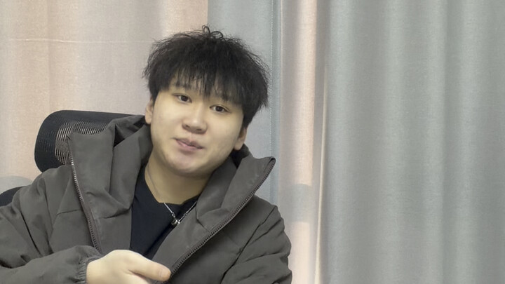 พนักงานส่งอาหาร: คุณช่างตรงไปตรงมาจริงๆ…