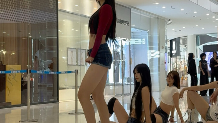 HyunA - Versi dance cover karena viral/ Akhirnya bisa menari juga~